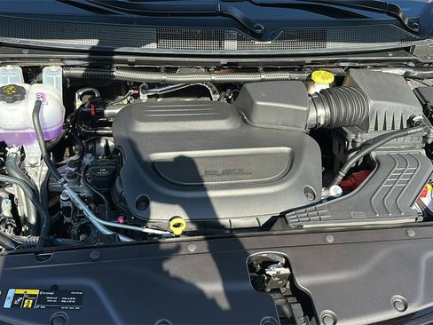 New 2026 Chrysler Pacifica Select image 32
