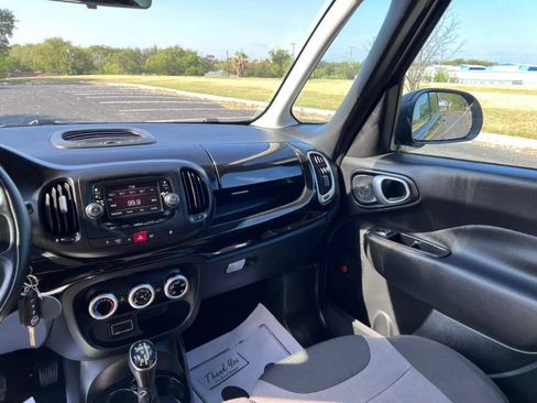 Used 2015 FIAT 500L Trekking FWD image 27