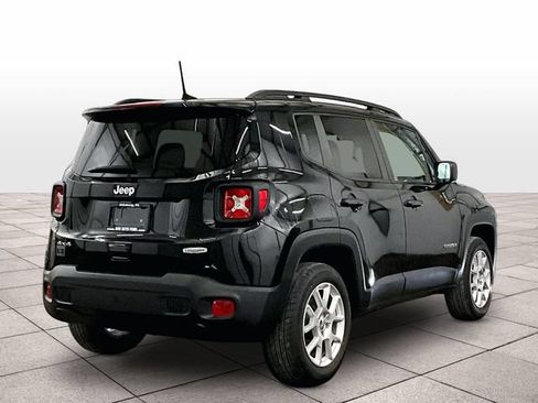 Used 2020 Jeep Renegade Latitude w/ Cold Weather Group AWD/4WD image 11