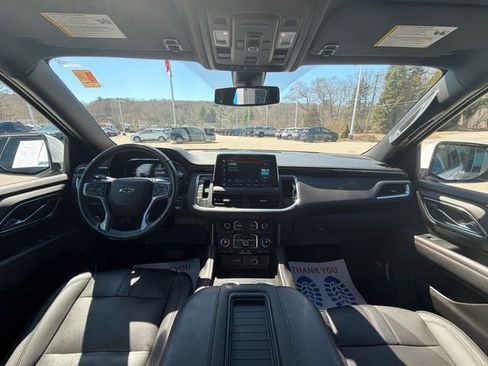Certified 2022 Chevrolet Tahoe RST w/ Sport Performance Package AWD/4WD image 27