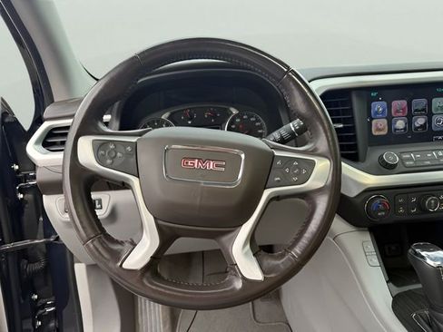 Used 2017 GMC Acadia SLT w/ LPO, Floor Liner Package AWD/4WD image 19