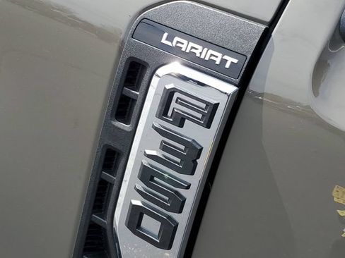 New 2026 Ford F350 Lariat w/ Lariat Premium Package AWD/4WD image 6