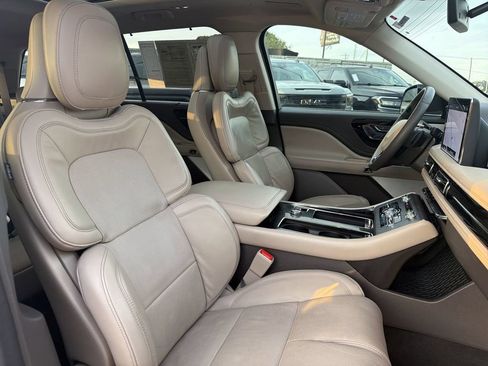 Used 2024 Lincoln Aviator Reserve w/ Equipment Group 201A AWD/4WD image 26