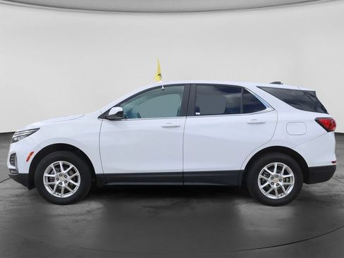Used 2024 Chevrolet Equinox LT AWD/4WD image 5