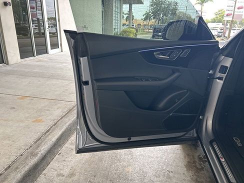 Used 2019 Audi Q8 Premium Plus image 38