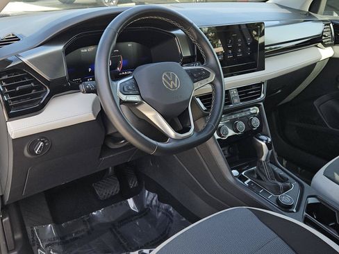 Used 2025 Volkswagen Taos S AWD/4WD image 27