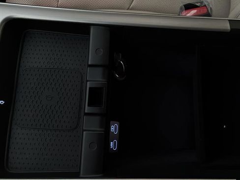 New 2026 Genesis GV70 2.5T Select AWD/4WD image 31