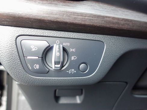 Used 2024 Audi Q5 2.0T Premium Plus image 16