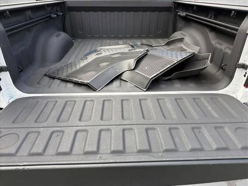 Used 2022 RAM 1500 Laramie image 26