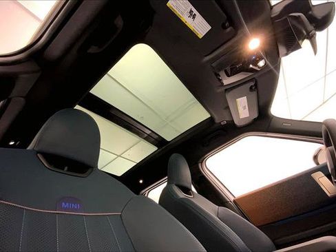 Certified 2025 MINI Cooper Countryman S w/ Comfort Package Max image 26