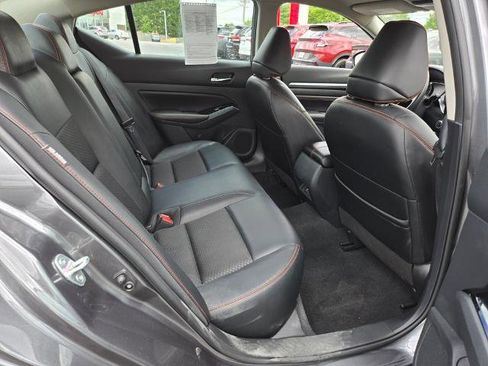 Certified 2023 Nissan Altima 2.5 SR FWD image 14