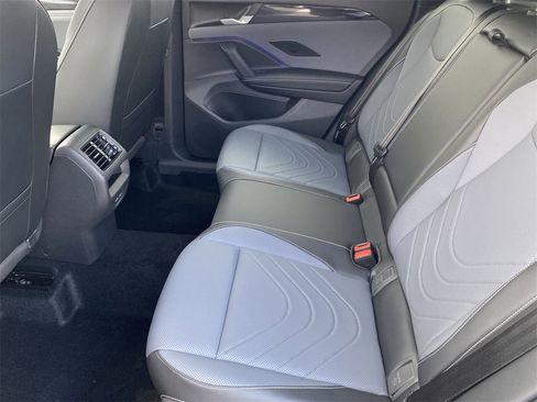 New 2026 Volkswagen Tiguan SE R-Line image 13