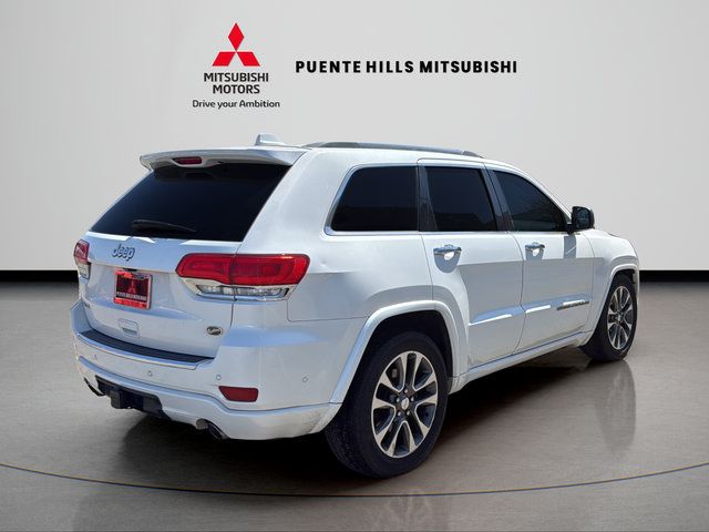 Used 2017 Jeep Grand Cherokee Overland w/ Jeep Active Safety Group AWD/4WD image 5