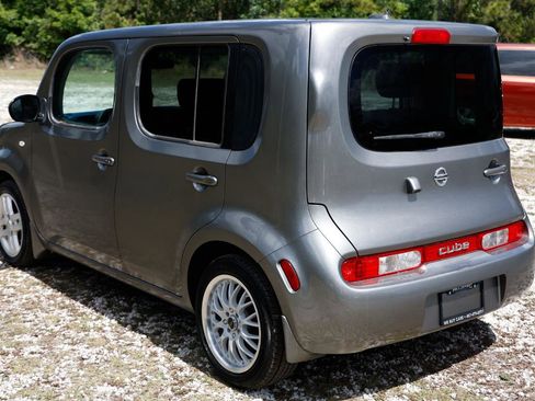 Used 2012 Nissan Cube 1.8 SL w/ SL Preferred Pkg FWD image 5