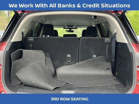 Certified 2024 Nissan Pathfinder SL image 25