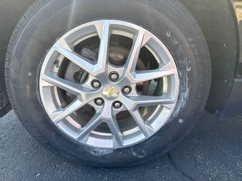 Certified 2023 Chevrolet Equinox LT AWD/4WD image 30