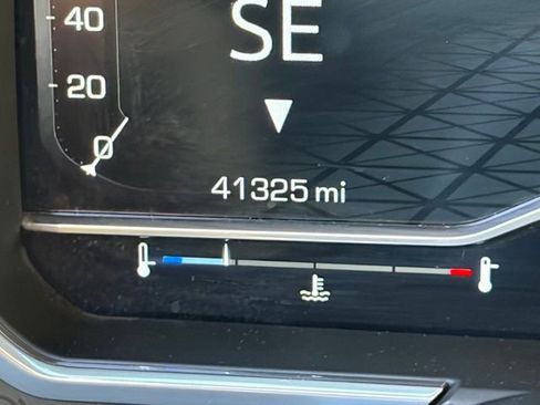 Used 2023 GMC Sierra 1500 AT4 w/ Technology Package image 30