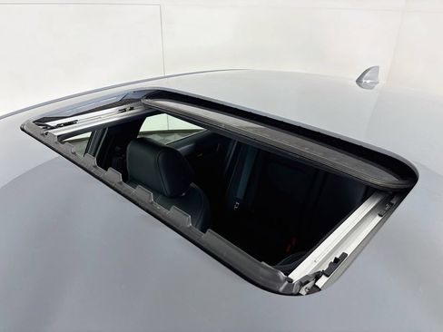 Used 2025 Honda Civic Sport Touring image 24
