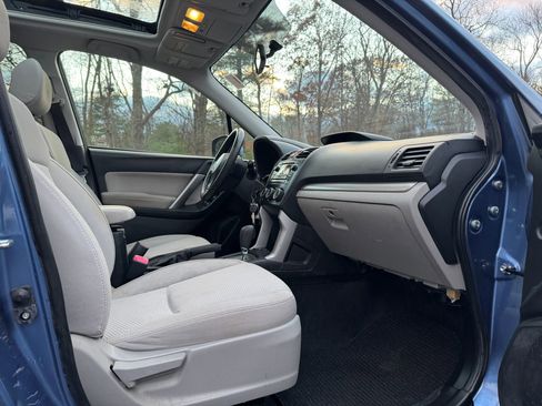 Used 2015 Subaru Forester 2.5i Premium w/ All-Weather Package image 13