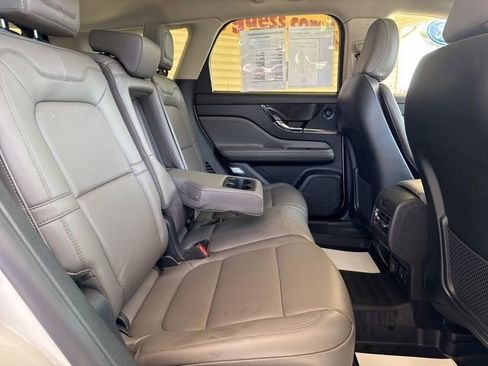 Used 2025 Lincoln Corsair Reserve w/ Equipment Group 202A image 29