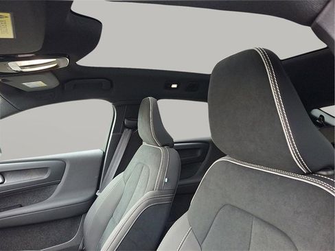 Certified 2024 Volvo C40 P8 Recharge Plus w/ Climate Package image 13