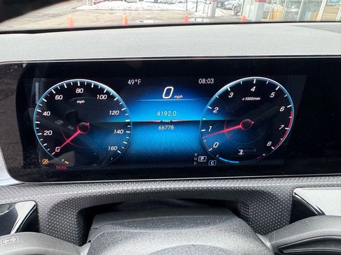 Used 2021 Mercedes-Benz CLA 250 4MATIC image 23