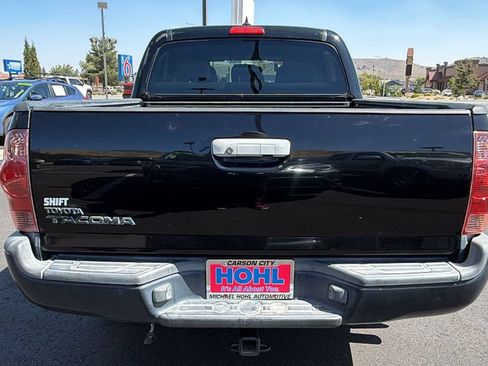 Used 2012 Toyota Tacoma 2WD Double Cab w/ Convenience Pkg image 4