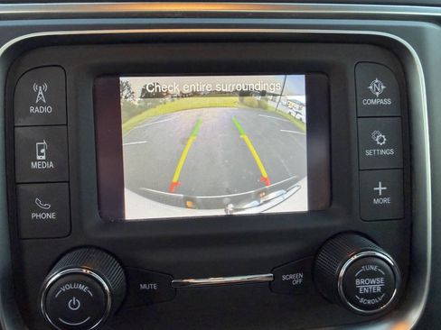 Used 2021 RAM 1500 Classic SLT RWD image 35