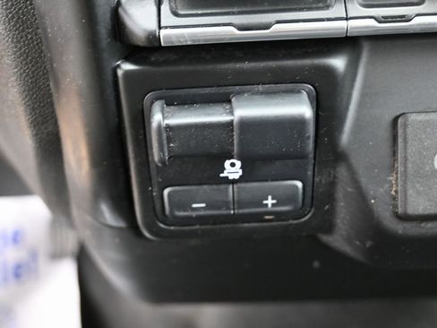 Used 2022 Chevrolet Silverado 2500 LT w/ Convenience Package AWD/4WD image 26