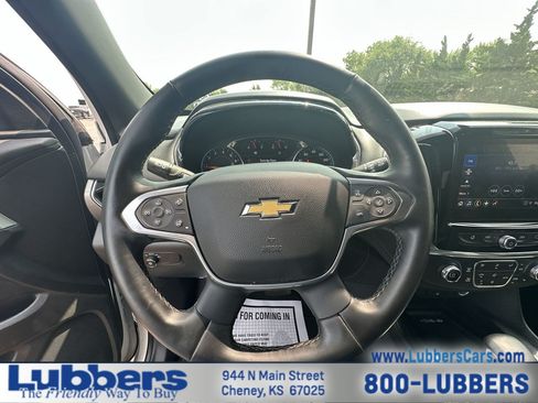 Used 2023 Chevrolet Traverse LT FWD image 13