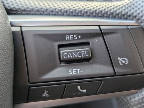 New 2025 Mitsubishi Outlander ES image 15