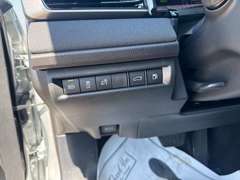 Used 2026 Toyota Camry LE w/ Convenience Package FWD image 29