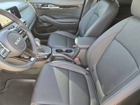 New 2026 Kia Seltos EX AWD/4WD image 10