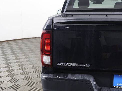 Used 2023 Honda Ridgeline Sport image 13