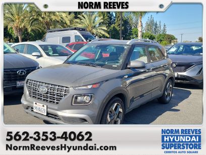 Used 2024 Hyundai Venue SEL