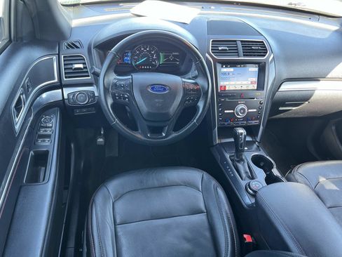 Used 2017 Ford Explorer Sport w/ Equipment Group 401A image 7