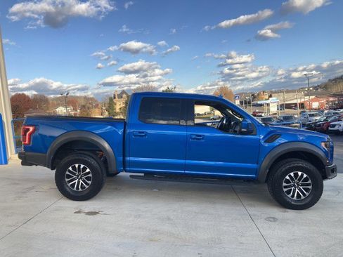 Used 2019 Ford F150 Raptor w/ Equipment Group 802A Luxury image 5