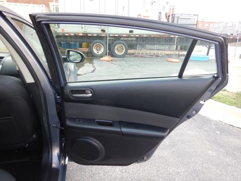 Used 2011 MAZDA MAZDA6 i Sport FWD image 21