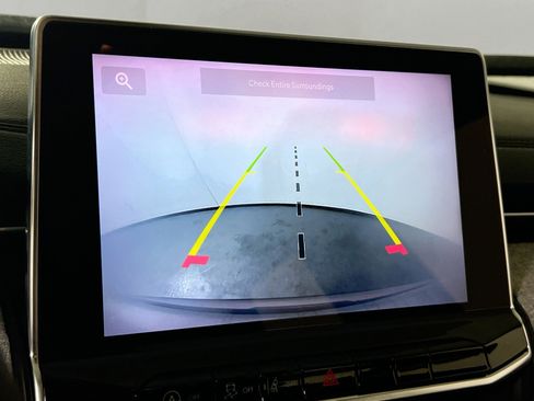 Used 2022 Jeep Compass Latitude image 13