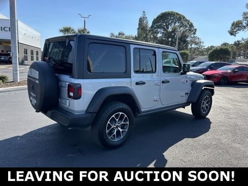 Used 2024 Jeep Wrangler Sport image 6