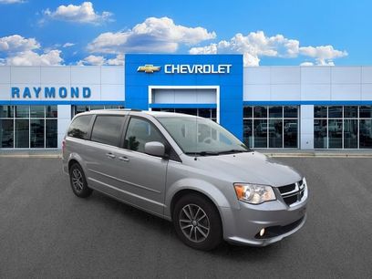 Used 2017 Dodge Grand Caravan SXT