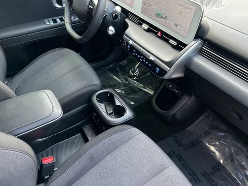 Used 2024 Hyundai Ioniq 5 SEL image 16