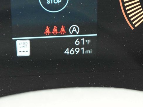 Used 2025 Hyundai Sonata SE FWD image 16