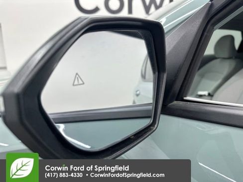 Used 2025 Hyundai Kona SEL image 19
