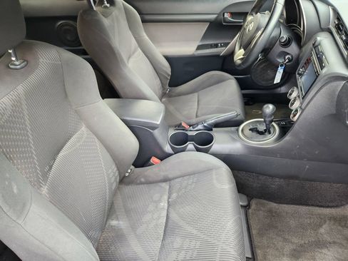 Used 2013 Scion tC FWD image 17
