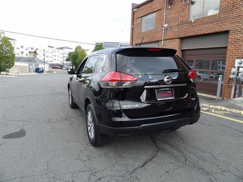 Used 2015 Nissan Rogue S image 5