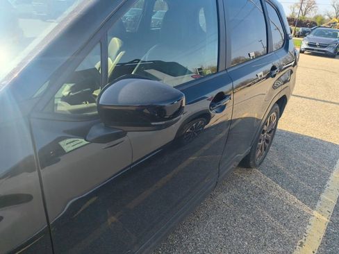 Used 2025 Subaru Forester Sport w/ Popular Package #1 AWD/4WD image 8