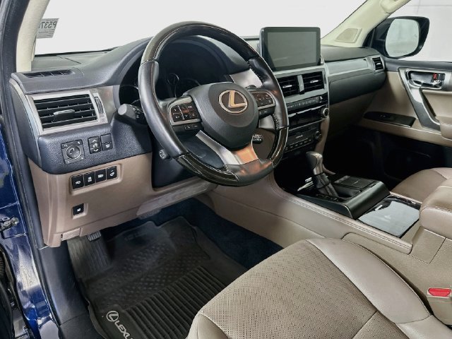 Used 2023 Lexus GX 460 Premium AWD/4WD image 12