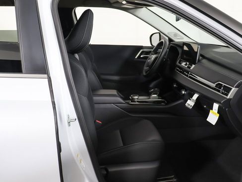 New 2026 Mitsubishi Outlander ES image 27