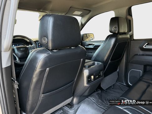 Used 2023 Chevrolet Silverado 1500 LT Trail Boss AWD/4WD image 23